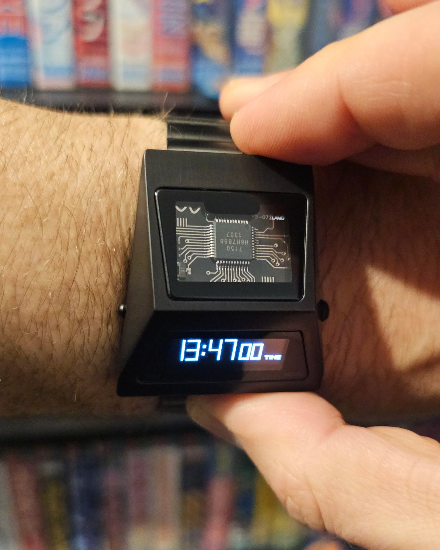 BENLYDESIGN-CYBER TANK /SOLAR/CYBERPUNKS-SS WRIST WATCH 3000-C - REQUIRED PRE-ORDER CHAT WITH US ON WEB