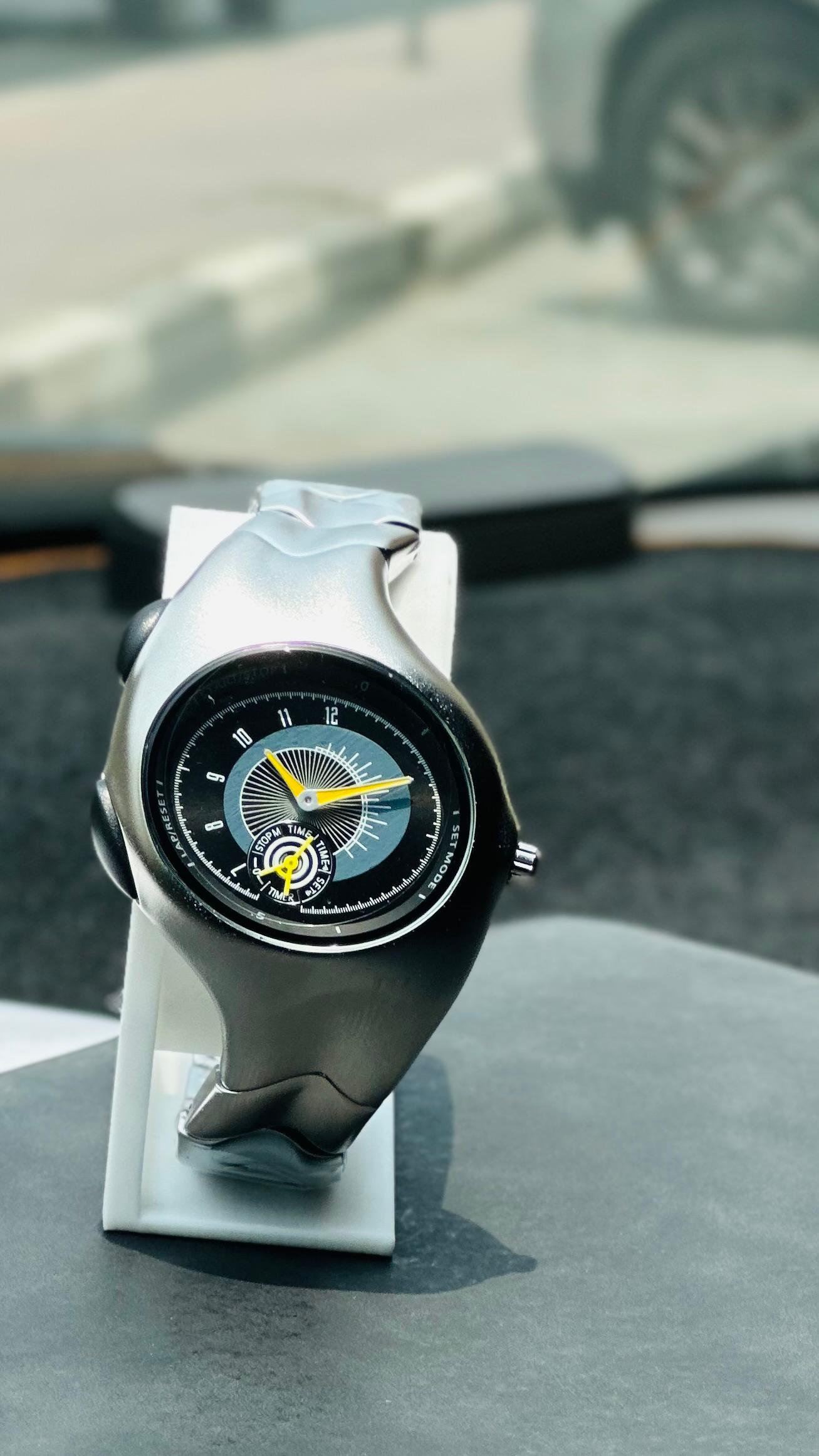 N.I.K.E - TRIAX Chronograph Watch – Retro Y2K Sports Classic
