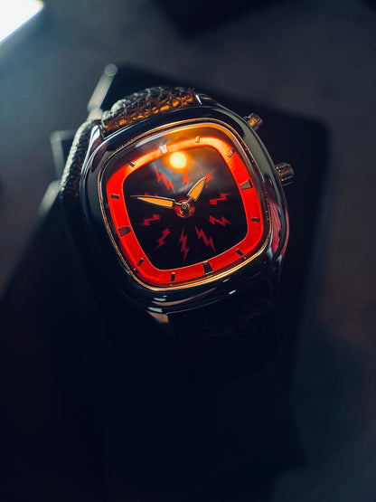 RETRO VIBES. DYNAMIC FLICKER. PURE STAINLESS STEEL - SQUARE DIAL