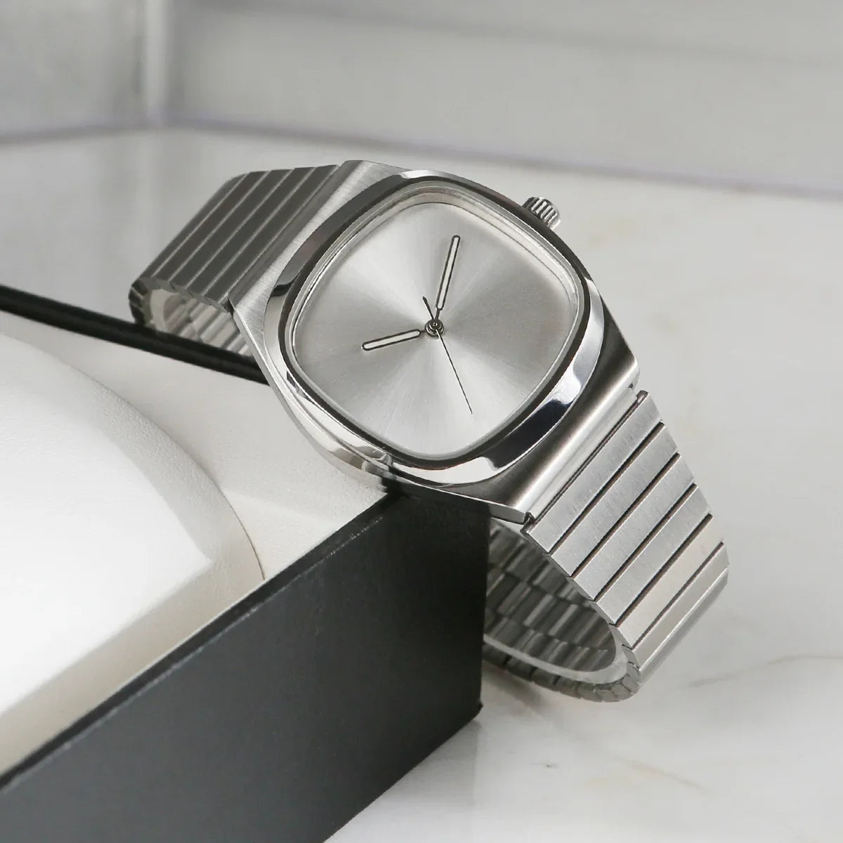 Couple Watch for Men Women Reloj Mujer Man Quartz Wristwatch Male Luxury Black Sliver Color Vintage Ladies Stainless Steel Clock