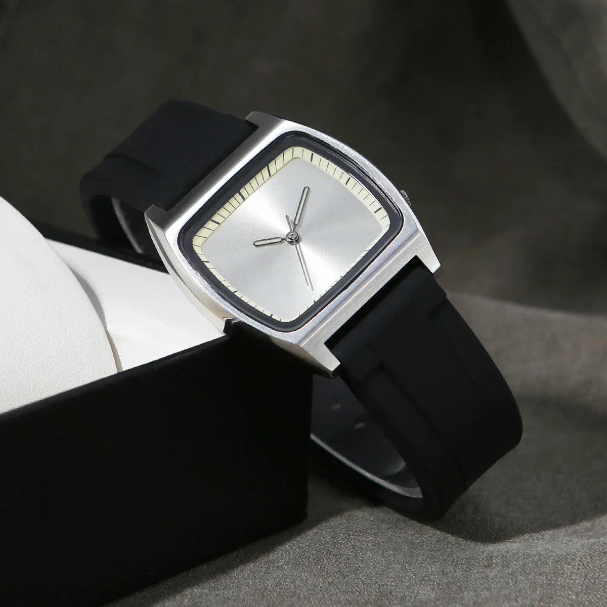 Bauhaus Design Retro Sterile Dial Stainless Steel Unisex Quartz Watch -REQUIRED PRE-ORDER CHAT WITH US ON WEB
