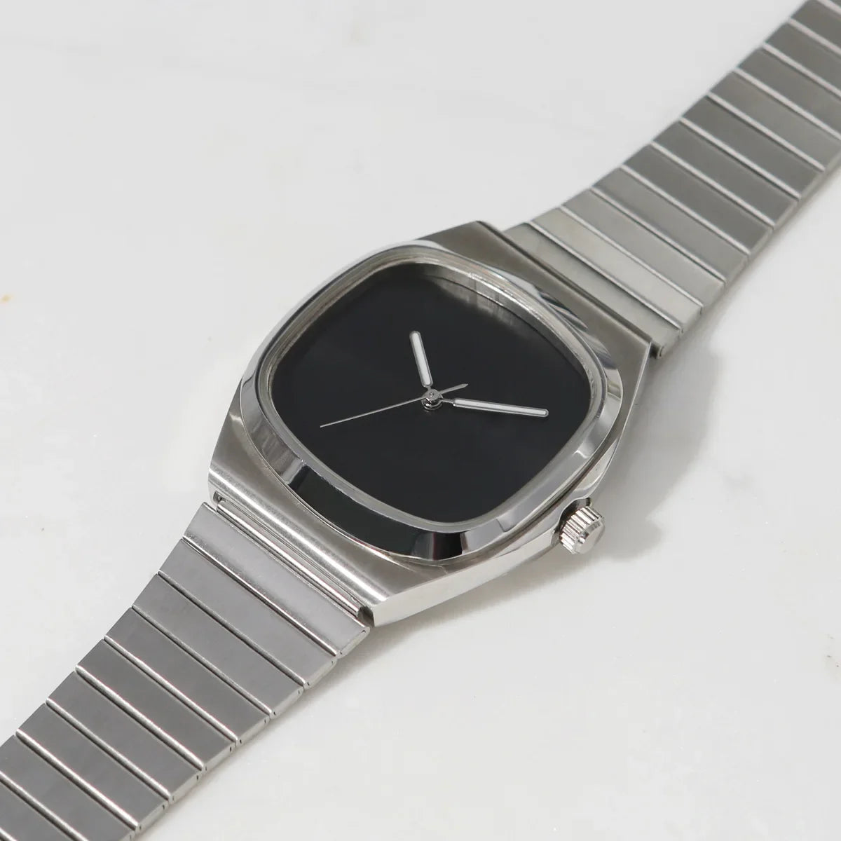 Couple Watch for Men Women Reloj Mujer Man Quartz Wristwatch Male Luxury Black Sliver Color Vintage Ladies Stainless Steel Clock