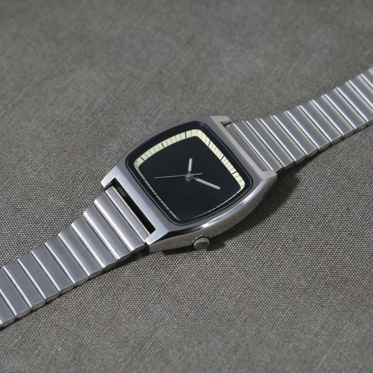 Bauhaus Design Retro Sterile Dial Stainless Steel Unisex Quartz Watch -REQUIRED PRE-ORDER CHAT WITH US ON WEB
