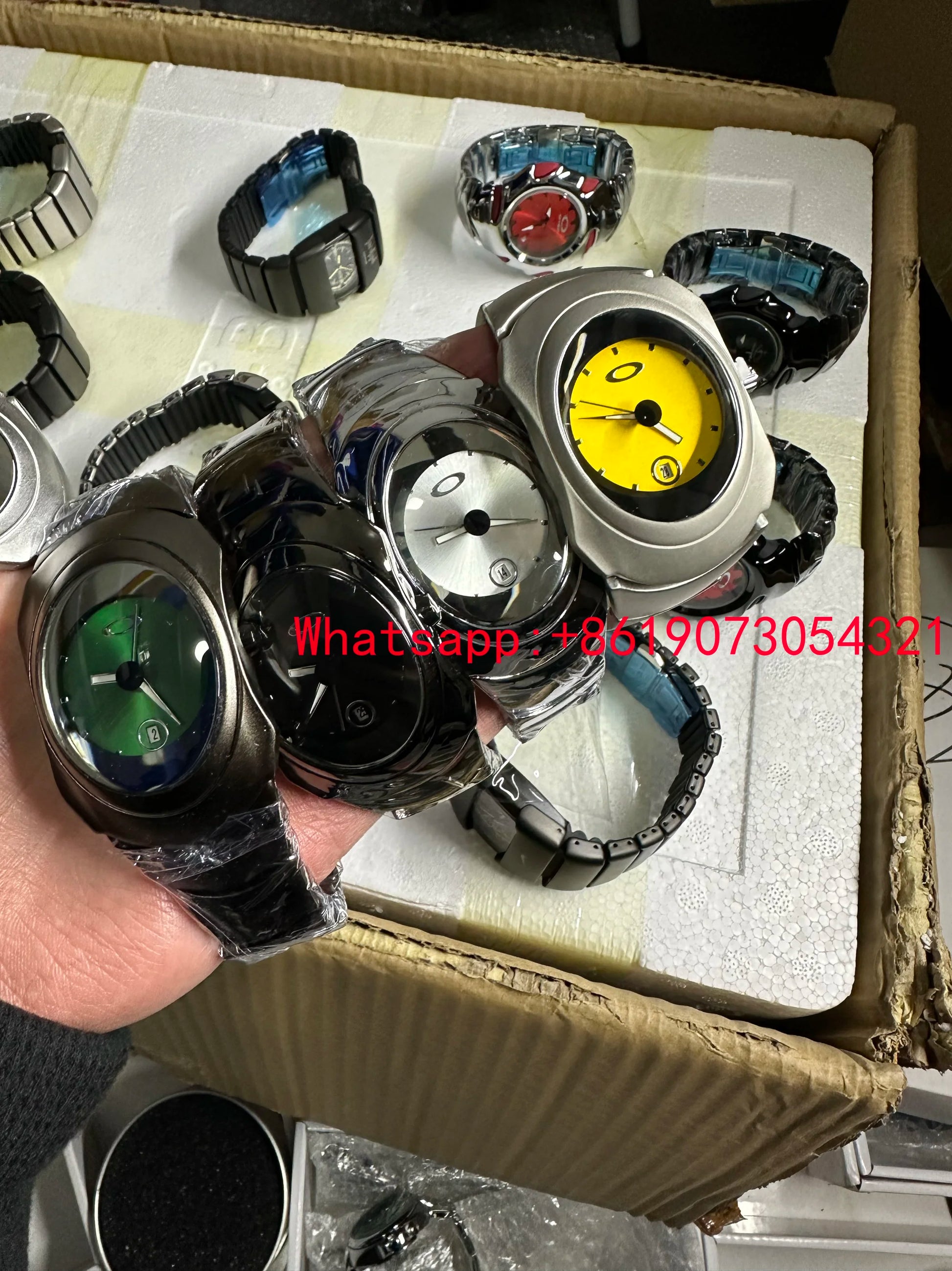 y2k OAKLEY TIME BOMB 2.0
