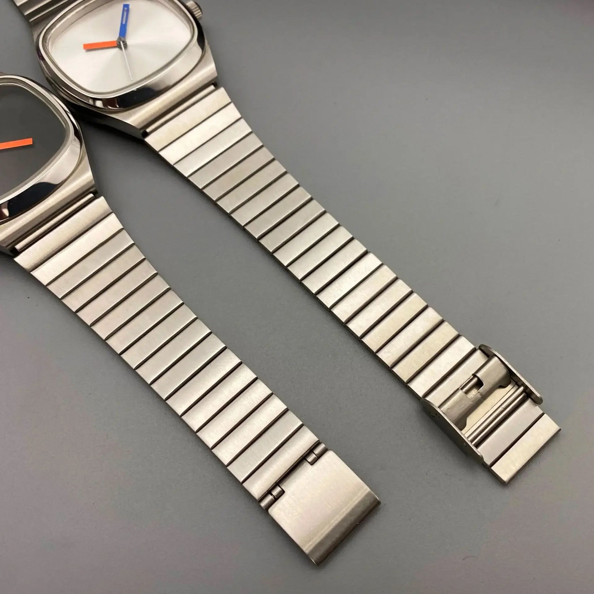 Couple Watch for Men Women Reloj Mujer Man Quartz Wristwatch Male Luxury Black Sliver Color Vintage Ladies Stainless Steel Clock