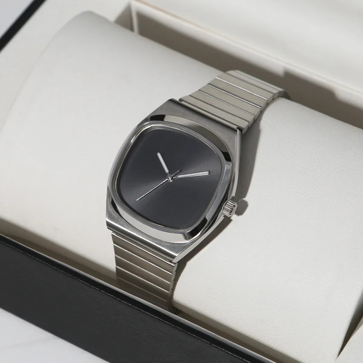 Couple Watch for Men Women Reloj Mujer Man Quartz Wristwatch Male Luxury Black Sliver Color Vintage Ladies Stainless Steel Clock