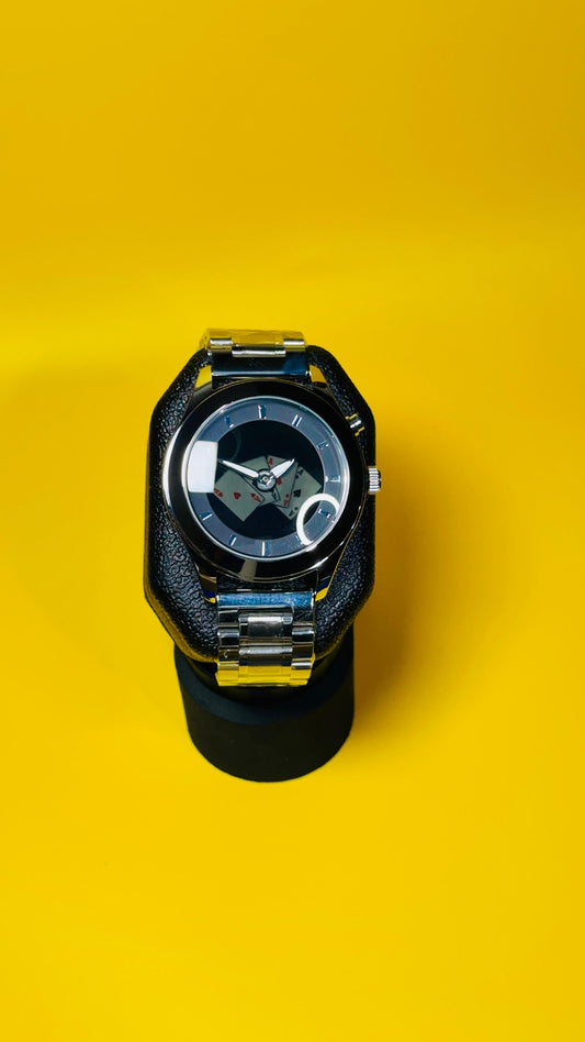 Poker Face in Motion - The Game Never Stops - Circle dial