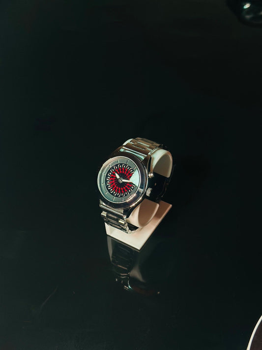 Time That Flickers — Style in Motion - Circle Dial