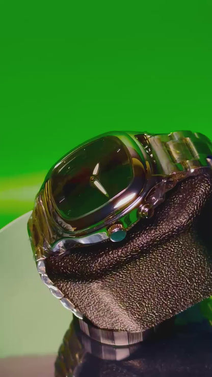Time That Flickers — Style in Motion - Square Dial